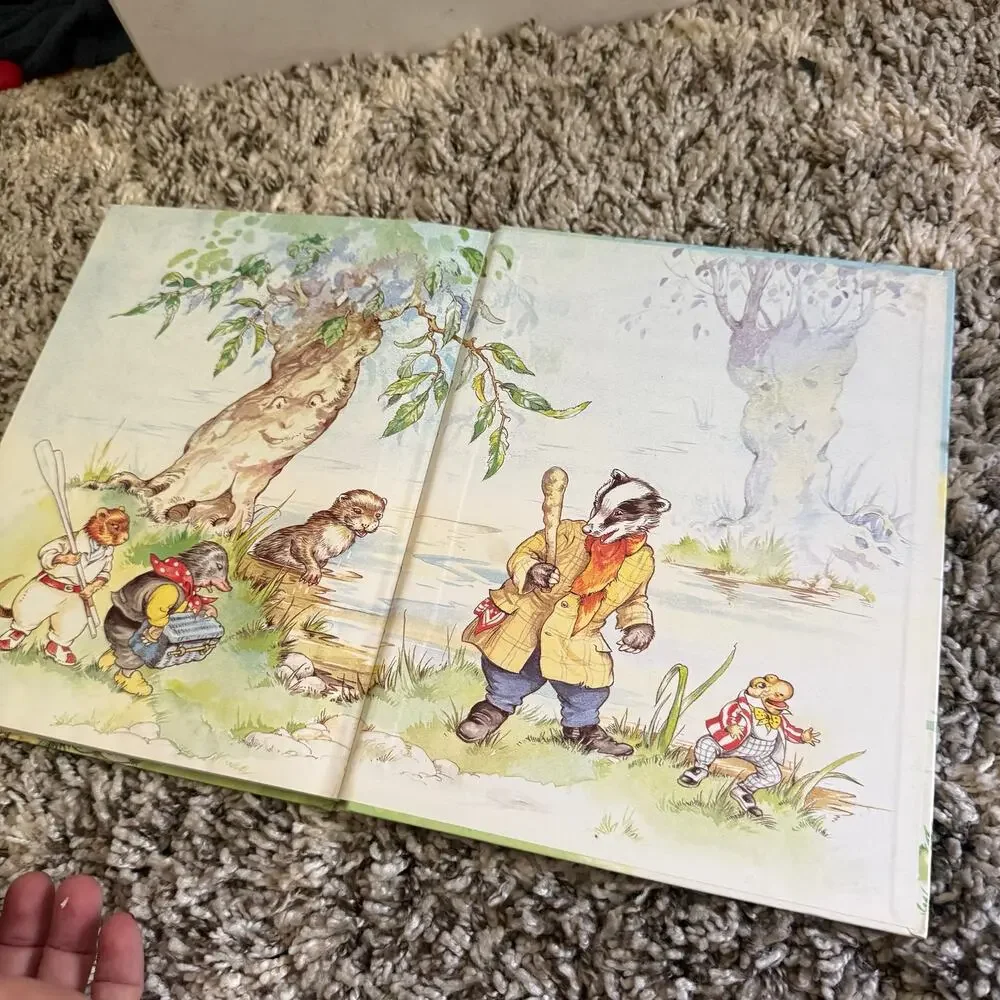 Kenneth Grahame's Wind in Willows Illustrated by Rene Cloke Hardcover Book 1985
